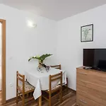Djurkovic - One-bedroom With Shared Terrace And Sea View Appartamento Mlini