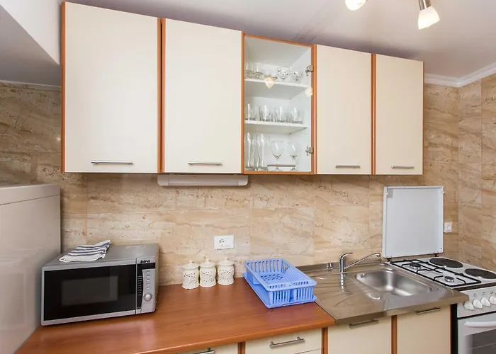 Djurkovic - One-bedroom With Shared Terrace And Sea View 公寓 *